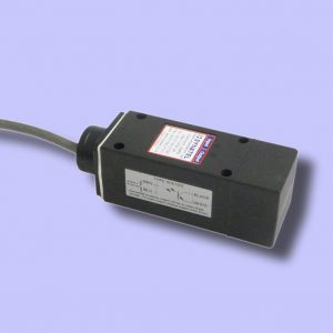 UD1DR - ID/E1DOv DIN Proximity Sensor